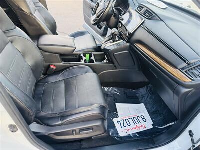 2019 Honda CR-V Touring - Photo 13 - San Diego, CA 92115
