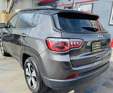 2018 Jeep Compass Sport   - Photo 3 - San Diego, CA 92115