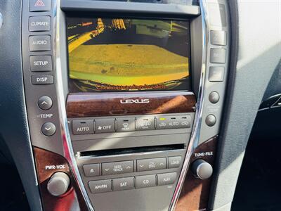 2011 Lexus ES   - Photo 11 - San Diego, CA 92115