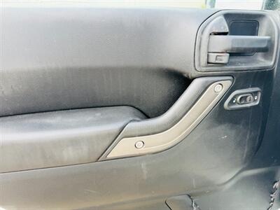 2013 Jeep Wrangler Unlimited Sport  4x4 - Photo 7 - San Diego, CA 92115