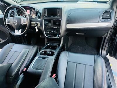 2018 Dodge Grand Caravan GT   - Photo 13 - San Diego, CA 92115
