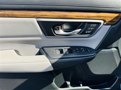 2017 Honda CR-V Touring - Photo 8 - San Diego, CA 92115