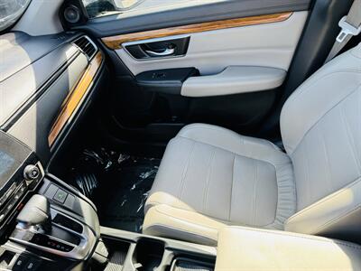 2017 Honda CR-V Touring - Photo 14 - San Diego, CA 92115