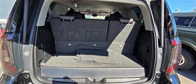 2017 GMC Yukon SLT   - Photo 19 - San Diego, CA 92115