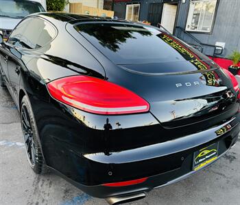 2016 Porsche Panamera 4   - Photo 3 - San Diego, CA 92115