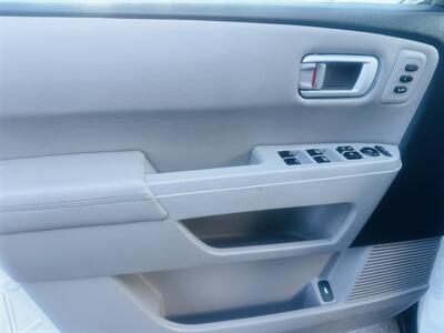 2013 Honda Pilot Touring   - Photo 8 - San Diego, CA 92115
