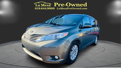 2013 Toyota Sienna XLE 8-Passenger - Photo 1 - San Diego, CA 92115