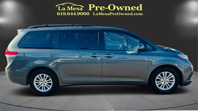 2013 Toyota Sienna XLE 8-Passenger - Photo 4 - San Diego, CA 92115