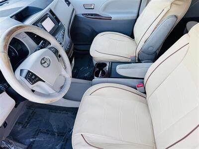 2013 Toyota Sienna XLE 8-Passenger - Photo 8 - San Diego, CA 92115