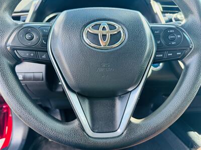 2020 Toyota Camry Hybrid LE   - Photo 12 - San Diego, CA 92115