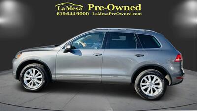 2014 Volkswagen Touareg V6 Sport   - Photo 2 - San Diego, CA 92115