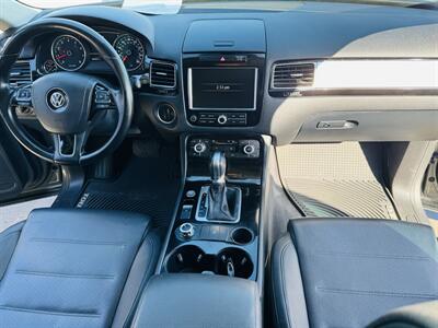 2014 Volkswagen Touareg V6 Sport   - Photo 10 - San Diego, CA 92115