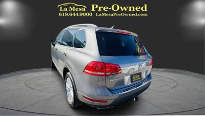 2014 Volkswagen Touareg V6 Sport   - Photo 3 - San Diego, CA 92115