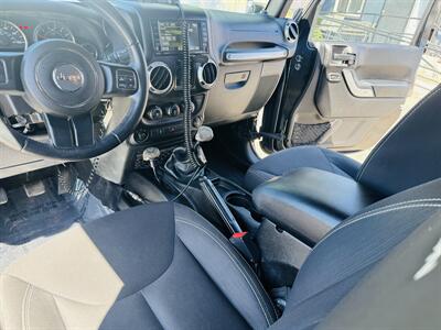 2015 Jeep Wrangler Rubicon   - Photo 14 - San Diego, CA 92115