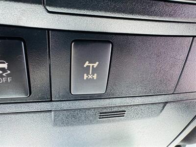 2016 Toyota Tacoma SR5 V6  One Owner - Photo 15 - San Diego, CA 92115