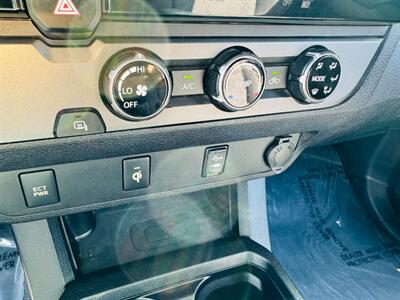 2016 Toyota Tacoma SR5 V6  One Owner - Photo 13 - San Diego, CA 92115