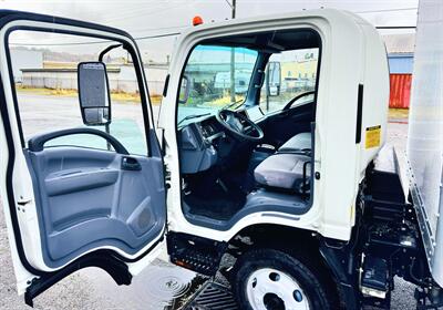 2019 Isuzu NPR - Photo 31 - Seattle, WA 98108