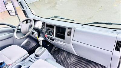2019 Isuzu NPR - Photo 21 - Seattle, WA 98108