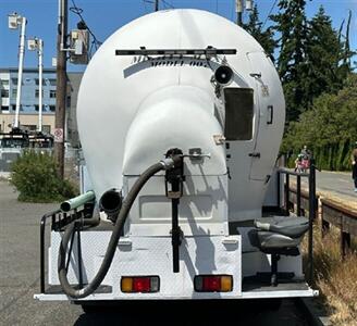 2009 GMC W5500 SEWER RODDER TRUCK - Photo 5 - Seattle, WA 98108
