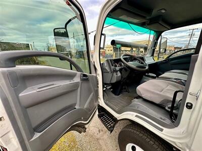 2018 Isuzu NPR-HD 16' Box Truck - Photo 19 - Seattle, WA 98108