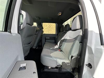 2012 Ford F-550 F-550 -Crew Cab 6.7 Diesel 12’ Flatbed Liftgate ON  12' Flatbed w/ Liftgate - Photo 12 - Seattle, WA 98108