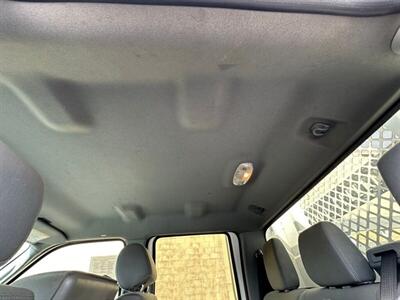 2012 Ford F-550 F-550 -Crew Cab 6.7 Diesel 12’ Flatbed Liftgate ON  12' Flatbed w/ Liftgate - Photo 13 - Seattle, WA 98108
