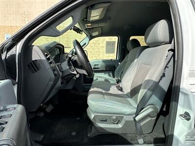 2012 Ford F-550 F-550 -Crew Cab 6.7 Diesel 12’ Flatbed Liftgate ON  12' Flatbed w/ Liftgate - Photo 16 - Seattle, WA 98108