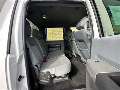 2012 Ford F-550 F-550 -Crew Cab 6.7 Diesel 12’ Flatbed Liftgate ON  12' Flatbed w/ Liftgate - Photo 23 - Seattle, WA 98108