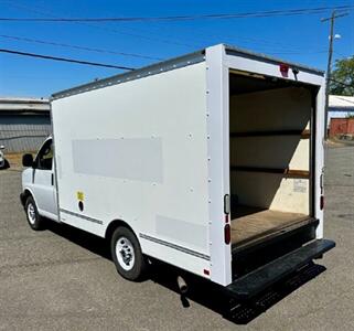 2019 GMC Savana 3500 12' Box - Photo 28 - Seattle, WA 98108