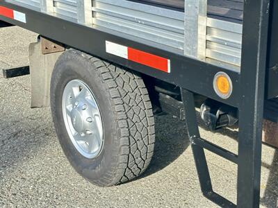 2002 Ford F-250 Super Duty ~ 7.3 Diesel * Low Miles + Liftgate   - Photo 39 - Seattle, WA 98108