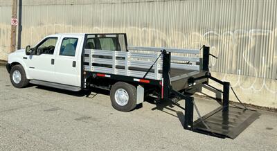 2002 Ford F-250 Super Duty ~ 7.3 Diesel * Low Miles + Liftgate   - Photo 17 - Seattle, WA 98108