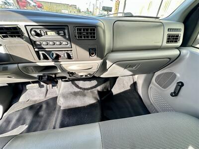 2002 Ford F-250 Super Duty ~ 7.3 Diesel * Low Miles + Liftgate   - Photo 8 - Seattle, WA 98108