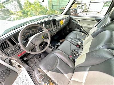 2006 CHEVROLET 3500 C3500 Dump Truck 4x4 ~ 4 Wheel Drive - Photo 32 - Seattle, WA 98108