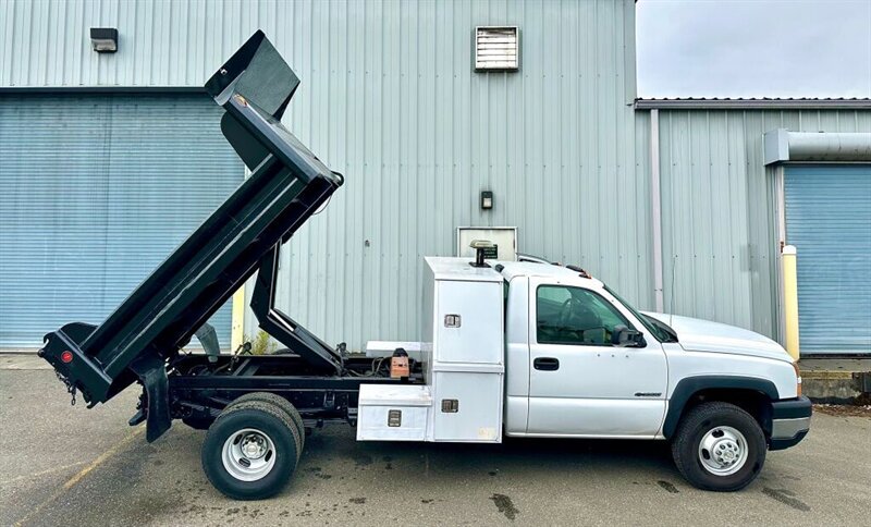 2006 CHEVROLET 3500 C3500 Dump Truck 4x4  