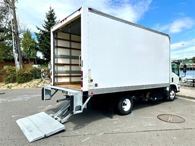 2018 ISUZU NPR 16' Box w/ Liftgate   - Photo 37 - Seattle, WA 98108