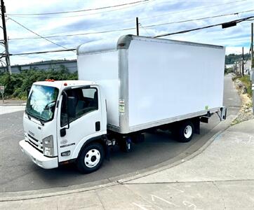 2018 ISUZU NPR 16' Box w/ Liftgate   - Photo 13 - Seattle, WA 98108