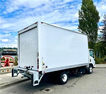 2018 ISUZU NPR 16' Box w/ Liftgate   - Photo 7 - Seattle, WA 98108
