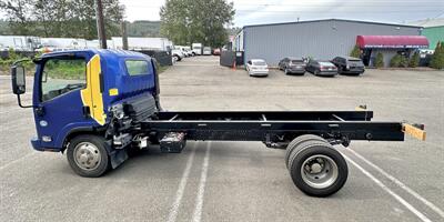 2009 GMC W5500 ~150 " WB Cab & Chassis   - Photo 9 - Seattle, WA 98108