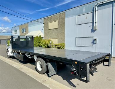 2017 Freightliner M2 106 26' Flatbed with LiftGate - Photo 18 - Seattle, WA 98108