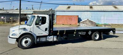 2017 Freightliner M2 106 26' Flatbed with LiftGate - Photo 34 - Seattle, WA 98108