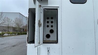 2008 Ford F-550 11’ ENCLOSED SERVICE BODY – 6.4 POWERSTROKE – ONLY - Photo 14 - Seattle, WA 98108