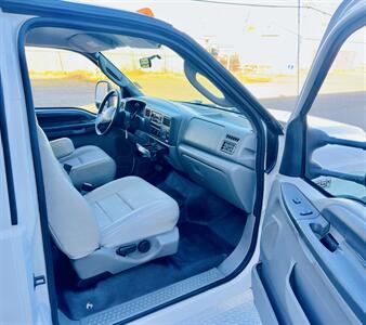 2004 Ford F-350 Super Duty Dump Truck   - Photo 22 - Seattle, WA 98108