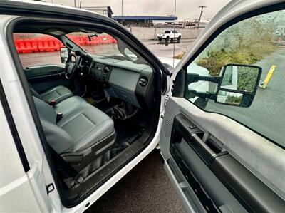 2013 Ford F350 + Liftgate - Photo 14 - Seattle, WA 98108