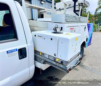 2013 Ford F-450 Super Duty F-450 Bucket Boom Truck - Photo 14 - Seattle, WA 98108
