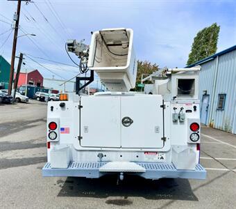 2013 Ford F-450 Super Duty F-450 Bucket Boom Truck - Photo 10 - Seattle, WA 98108