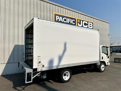 2019 Chevrolet W4500 16 foot with LiftGate - Photo 15 - Seattle, WA 98108