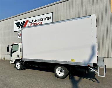 2019 Chevrolet W4500 16 foot with LiftGate - Photo 17 - Seattle, WA 98108