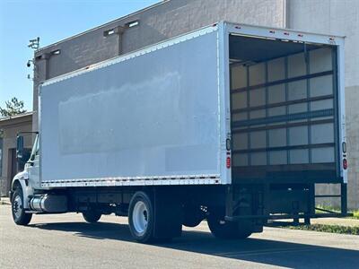 2017 International DuraStar 4300 26ft - Photo 3 - Seattle, WA 98108
