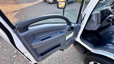 2021 Isuzu NQR 18' BOX NQR - LOW LOW MILES* 18' Box - Side Door - Ram - Photo 23 - Seattle, WA 98108