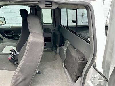2006 Ford Ranger XLT  ~ 1-Owner- 4x4- 4-wheel drive   - Photo 14 - Seattle, WA 98108